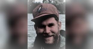 Keith Earl's Instagram, Twitter & Facebook