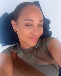 Rap star Giggs and Lisa Maffia (So Solid Crew) meet in Dubai 🎶📷🇬🇧 RDCJ  #CoupleUpAndSave 20%