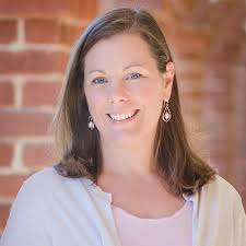 Lindsay Wheeler's Instagram, Twitter & Facebook