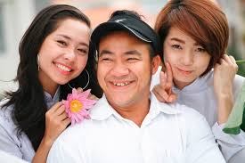 Là nghệ sĩ hàng đầu của châu á, nam ca sĩ diễn viên bi rain đã khẳng định được tên tuổi của mình từ khá sớm, đặc biệt là qua những vai diễn trong phim truyền hình và một trong số đó phải nhắc tới chính là bộ phim. Minh Háº±ng TÆ°á»ng Vi Cung Nhau Ä'i Kiá»‡n Vi Bá»‹ Lá»£i Dá»¥ng