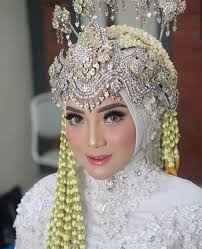 Maybe you would like to learn more about one of these? 860 Ide Pengantin Di 2021 Pengantin Pengantin Wanita Gaya Pengantin
