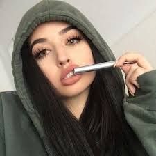 Reddit gives you the best of the internet in one place. 836 Images About Black Haired Girls On We Heart It See More About Girl Beauty And Makeup