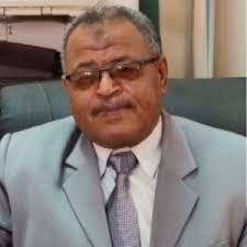 الإدارة العليا بالكلية