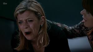 Corrie's Leanne Battersby gives birth while trapped in lift