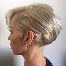 Short Blonde Bob Hairstyle Stacked Half Bob With Shaved Side Too Bullet Shaped Don T Like Shaving Back Ok F Blonde Bob Hairstyles Short Blonde Bobs Fine Hair