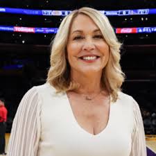 Doris Burke