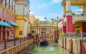 Di sana terdapat lebih dari 150 spot foto yang instagramable banget. Tempat Wisata Di Bogor Yang Keren Dan Instagramable Idnexplore