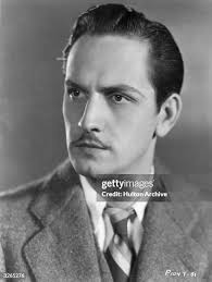 Frederick Mcintyre's Instagram, Twitter & Facebook