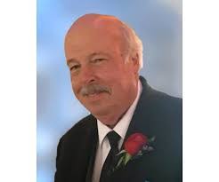 Daniel Nolte's Instagram, Twitter & Facebook