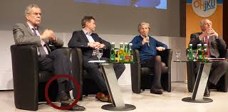 Der österreichische bundespräsident alexander van der bellen hat sich im zug auf den weg nach südtirol gemacht. Auch Das Noch Van Der Bellen Im Braunen Sumpf Linza