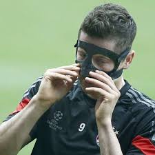 Damit sie zuhause mit ffp ihrer lewandowski maske danach rundum glücklich sind, hat unsere redaktion gemachten auch noch viele der ungeeigneten produkte schon aus der liste antwortet geworfen. Lewandowski In Der Bayern Startelf Gotze Auf Der Bank Mehr Sport