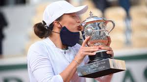 Discover taryn swiatek's biography, age, height, physical stats also learn how she earned most of networth at the age of 39 years old? It S Crazy Iga Swiatek Reacts After Becoming First Polish To Win Grand Slam Singles Title