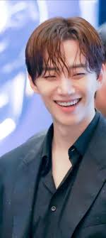 Have a beautiful Advent Sunday everyone 🌹🍀🎄✨☃️❄️🎄✨♥️♥️♥️Gorgeous Lee  Minho (이민호) ♥️💫