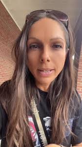 Helen Wilkie Links Market