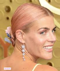 Catherine Zeta-Jones' Lorraine Schwartz earrings at the 2019 Emmy Awards  Archives