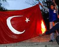 The turkish flag has a red background with a crescent moon and a white star at the center. Turkish Flag Burning By Armenian Tashnaksutyun Party Members Again Turkish Forum English