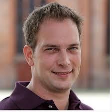 Frank Howe's Instagram, Twitter & Facebook