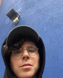 Charlie McDermott (@charliemcdermott) • Instagram photos and videos