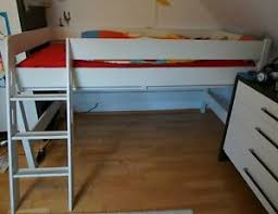 ✿ vorhang set für ein hochbett mit applizierten sternen das set hat vorne ein fensterchen mit einem kleinen rollo in passendem vichy karo und ein kleines kariertes türchen als eingang. Hochbett Vorhangset Ebay Kleinanzeigen
