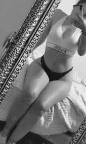 MeiMeow0_0 OnlyFans photos