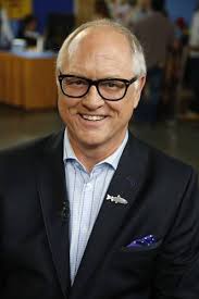 Holiday Antiques Show in Williamsburg