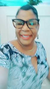 Lisa Knowles and Darrell Pettis Hosting