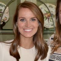 Kathleen Petro's Instagram, Twitter & Facebook