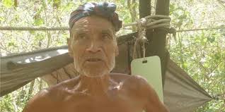 Si, par exemple, on se trouve. Il Vit Completement Nu Pendant 29 Ans Sur Une Ile Deserte