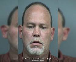 Sex offender wanted out of Wells County found, another still at large