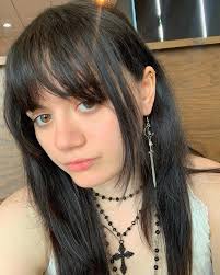 Leah Crowe (@leah.crowe) • Instagram photos and videos