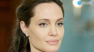 Check spelling or type a new query. Angelina Jolie Reveals Bell S Palsy Diagnosis Breaks Silence On Pitt