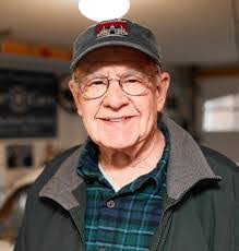 Roy Campana's Instagram, Twitter & Facebook