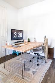 We used 3 pieces of composite decking on top and cut them to 48″ long and made them 16 1/2″ tall. 15 Diy Desk Plans For Your Home Office How To Make An Easy Desk