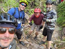 Dragon's Tail trail maintenance with volunteers