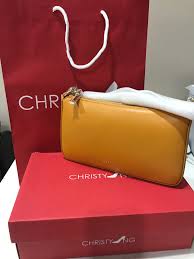 Scha x christy ng collection not only features modern and minimalist design but also emphasises on quality, comfort and practicality. Christy Ng