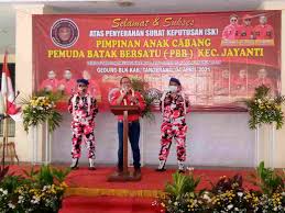Saat itu, mpc pemuda pancasila kota semarang diketuai joko santoso dan moch imron sebagai sekretaris. Jefri Simangungsong Terima Sk Pengurus Pbb Pac Jayanti Swara45 Com