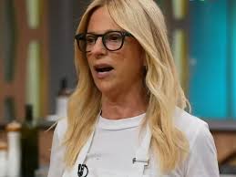 La hija y la nieta de lía crucet hablaron sobre el polémico video: La Dura Sancion Que Tomo El Jurado De Masterchef Sobre Claudia Fontan Gente Online