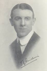 Stramongate School: The War Years