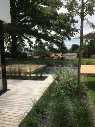 Willkommen in der welt der gehölze, gartenpflanzen und blumen. Bauhaus Garten Minimalistisch Garten Munchen Von Lehne Gartendesign