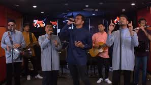 Aliff satar sesungguhnya aku lirik video. Dengarkan Sesungguhnya2019 Alif Satar Dan Raihan Versi Live Di Jamming Hot