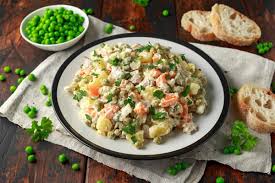 Salade Russe Au Thermomix Recette Thermomix Recette En 2020 Salade Russe Salade Thermomix Recette