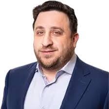 Morris Dweck's Instagram, Twitter & Facebook