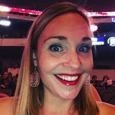 Carolyn Tarpley's Instagram, Twitter & Facebook