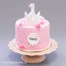 Für den extra kick sorgen die karamellisierten kürbiskerne und der zimtstaub. Prinzessin Torte Mademoiselle Cupcake Webshop