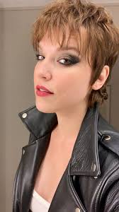 The Beautiful Lzzy Hale Lzzy Hale Halestorm Women Of Rock