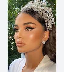 Looking for a plumber to replace a radiator