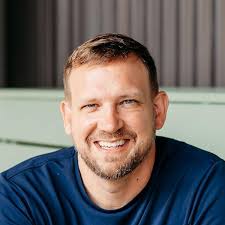 Amazon.com: House FIRE [Financial Independence, Retire Early]: How to Be a  Red–Hot Real Estate Millionaire with a Wealth of Time and Money to Burn  eBook : Corey, Alan: Kindle Store