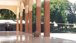 Get desain miniatur masjid dari kardus pictures. Ada Kardus Mencurigakan Di Teras Masjid Gegana Didatangkan