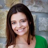 Carey Crossley's Instagram, Twitter & Facebook