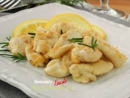 Cosce di pollo al limone delizioso secondo piatto molto saporito e gustoso. Bocconcini Di Pollo Al Limone Ricetta Light Gustosi Bocconcini Di Pollo Cotti In Padella Con Pochissimo Olio Ricetta V Ricette Pollo Al Limone Ricette Light